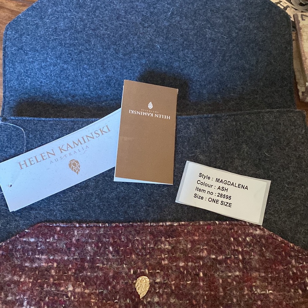 Helen Kaminski tweed, wool clutch bag with leather trim. - Picture 5 of 5